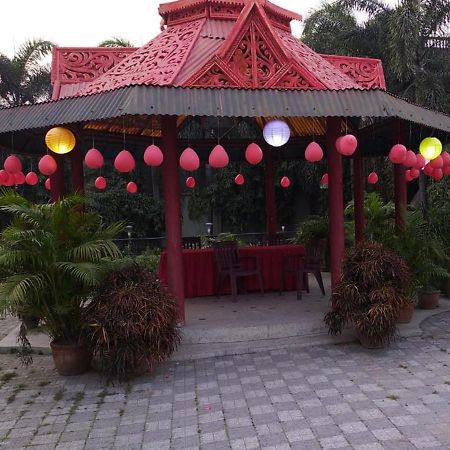 Hotel Sangam Baharampur Экстерьер фото