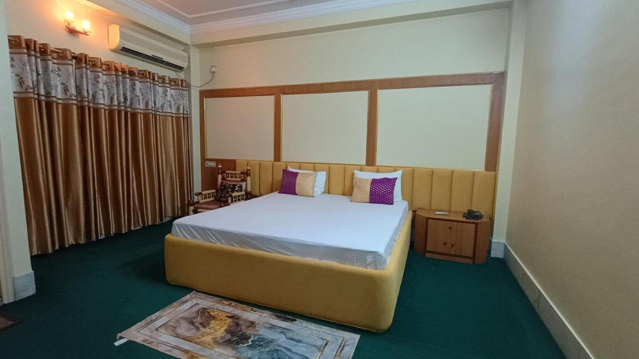 Hotel Sangam Baharampur Экстерьер фото